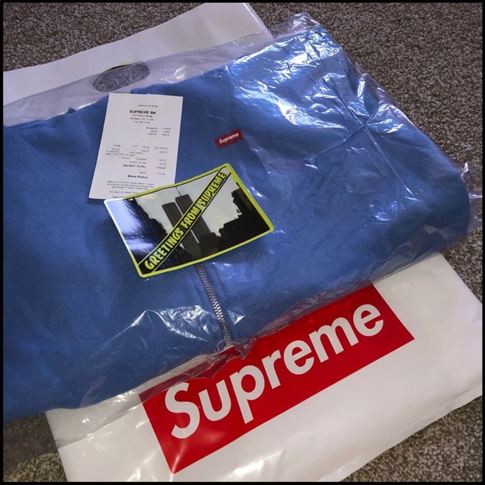 Supreme Small Box Logo Zip Up Sweatshirt